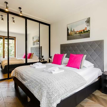 Central Kazimierz Apartment With Balcony Красков Екстериор снимка